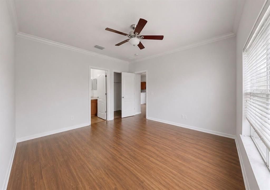 En Venta: $295,000 (3 camas, 2 baños, 1195 Pies cuadrados)