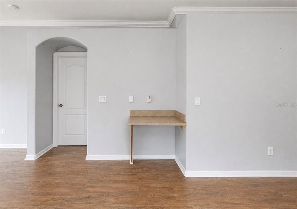 En Venta: $295,000 (3 camas, 2 baños, 1195 Pies cuadrados)