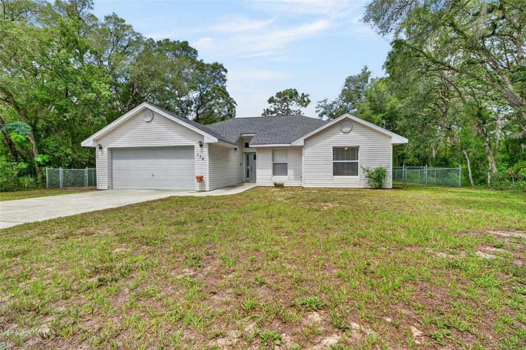 For Sale: $220,000 (3 beds, 2 baths, 1256 Square Feet)