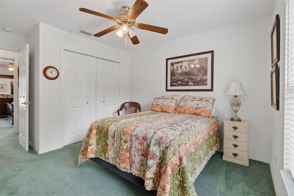 For Sale: $220,000 (3 beds, 2 baths, 1256 Square Feet)