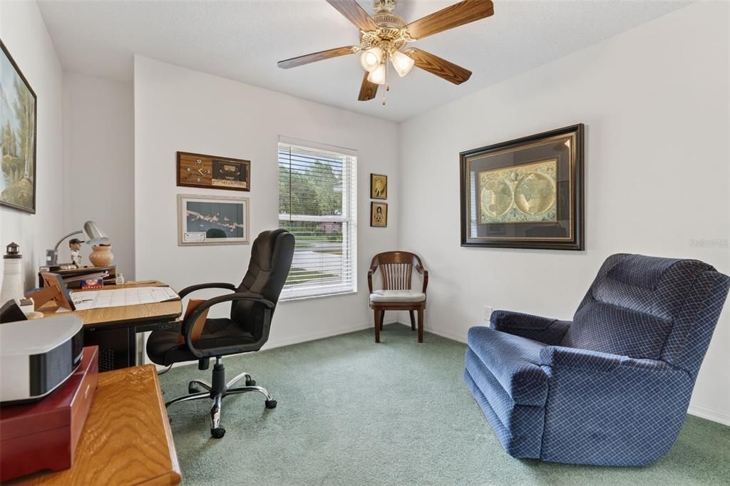 For Sale: $220,000 (3 beds, 2 baths, 1256 Square Feet)