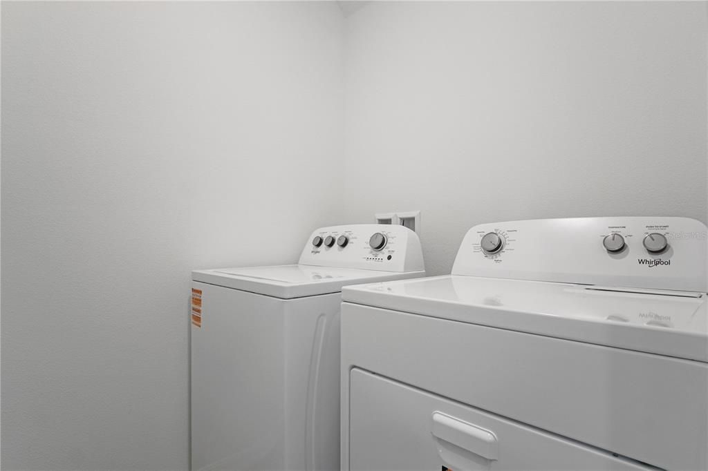 For Rent: $1,895 (3 beds, 2 baths, 1292 Square Feet)