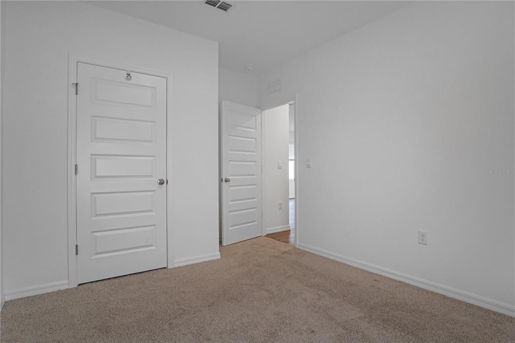 For Rent: $1,895 (3 beds, 2 baths, 1292 Square Feet)