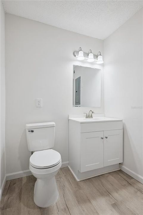 For Sale: $300,000 (4 beds, 2 baths, 1458 Square Feet)