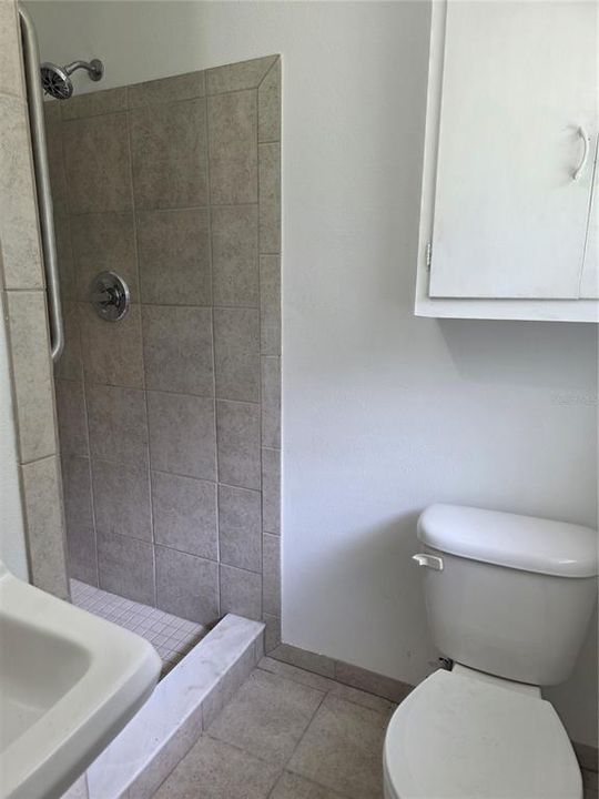В аренду: $2,000 (3 спален, 2 ванн, 1392 Квадратных фут)