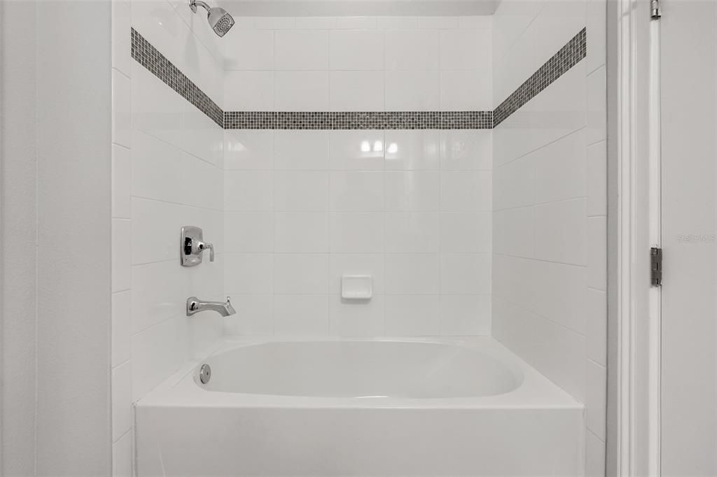 For Rent: $7,500 (7 beds, 6 baths, 5255 Square Feet)