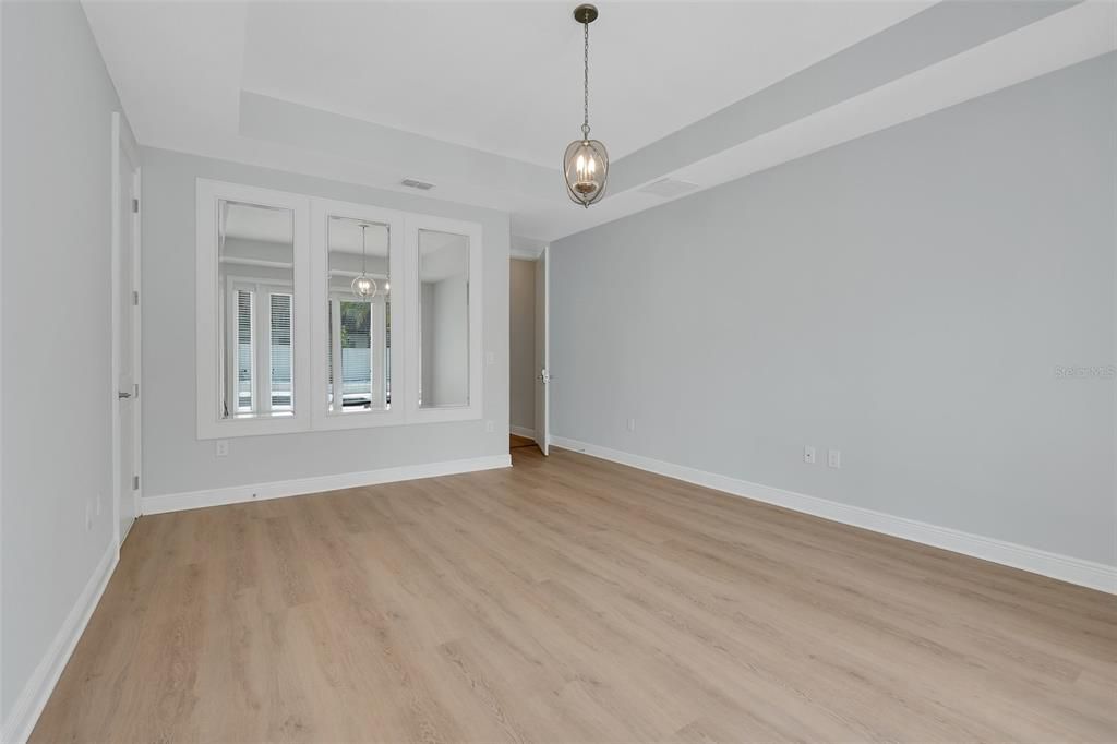 For Rent: $7,500 (7 beds, 6 baths, 5255 Square Feet)