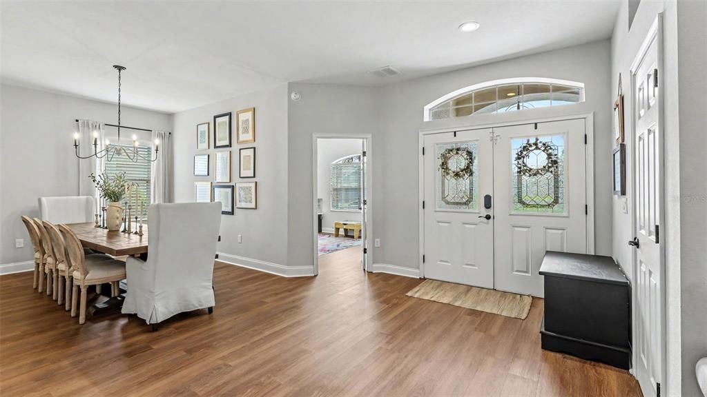 For Sale: $614,900 (5 beds, 3 baths, 2598 Square Feet)
