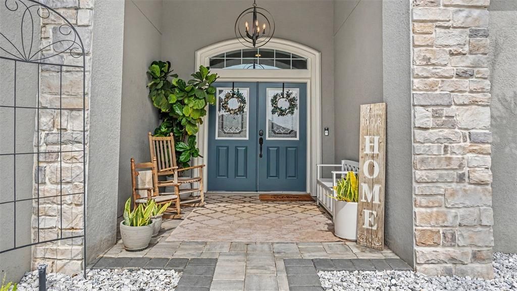 For Sale: $614,900 (5 beds, 3 baths, 2598 Square Feet)