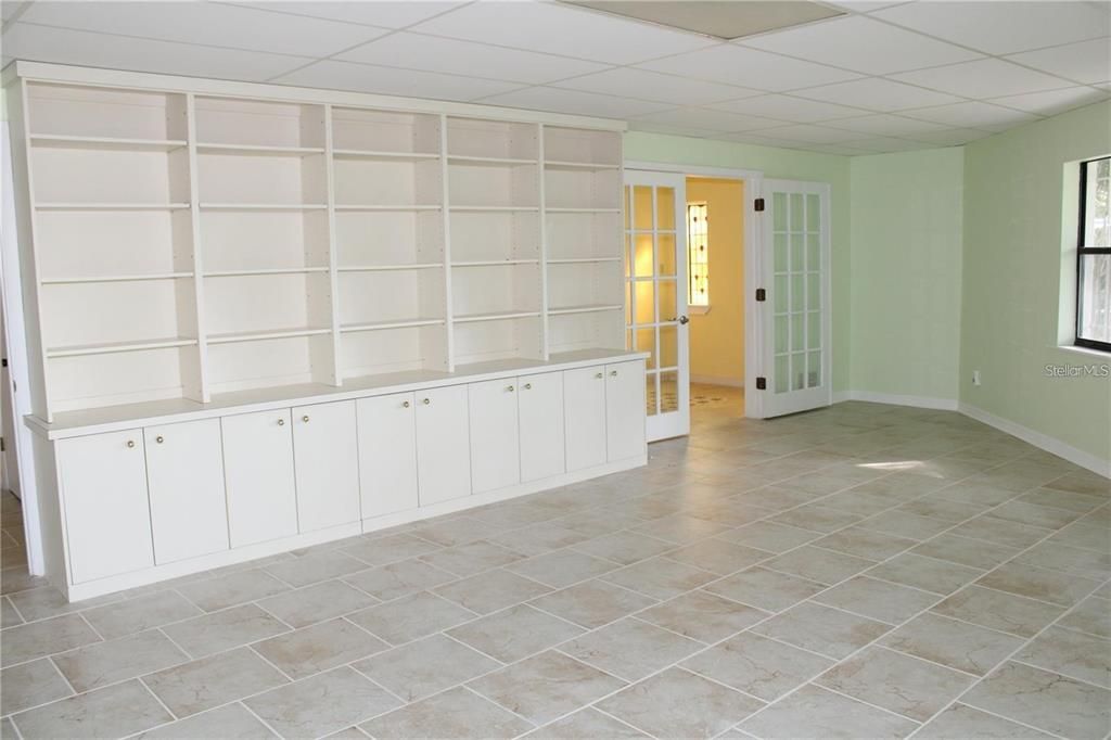 For Rent: $4,000 (3 beds, 3 baths, 2472 Square Feet)