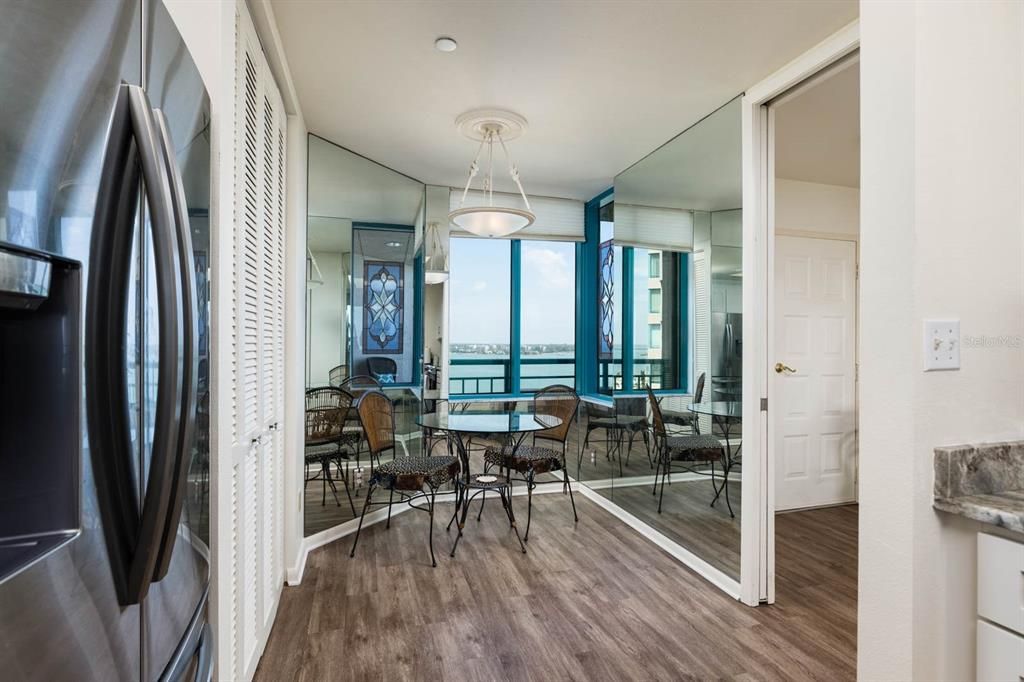 For Rent: $5,000 (2 beds, 2 baths, 1374 Square Feet)