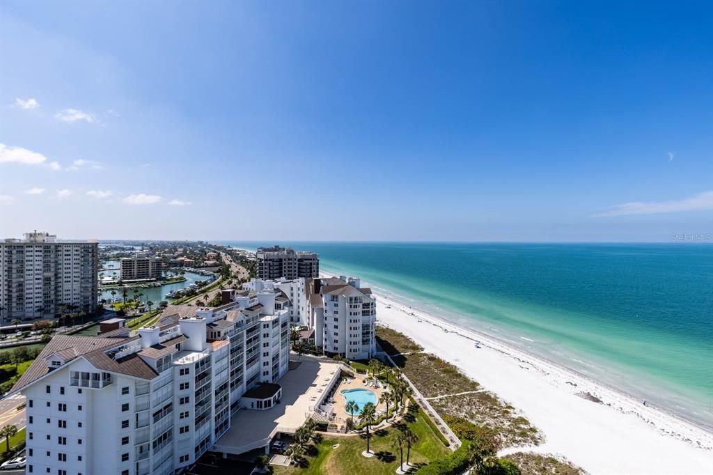 For Rent: $5,000 (2 beds, 2 baths, 1374 Square Feet)