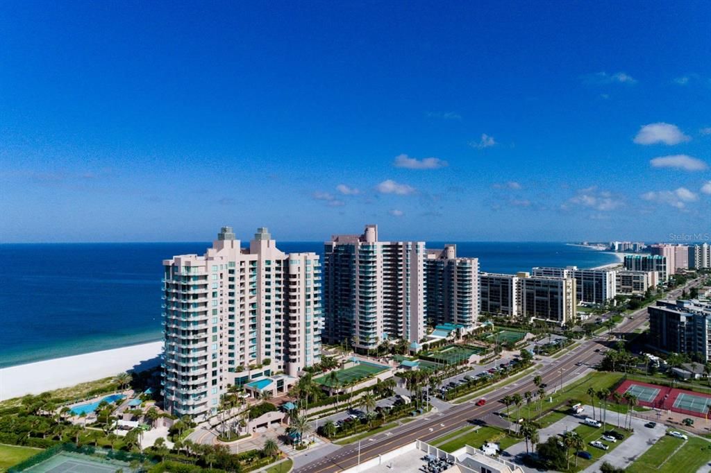 For Rent: $5,000 (2 beds, 2 baths, 1374 Square Feet)