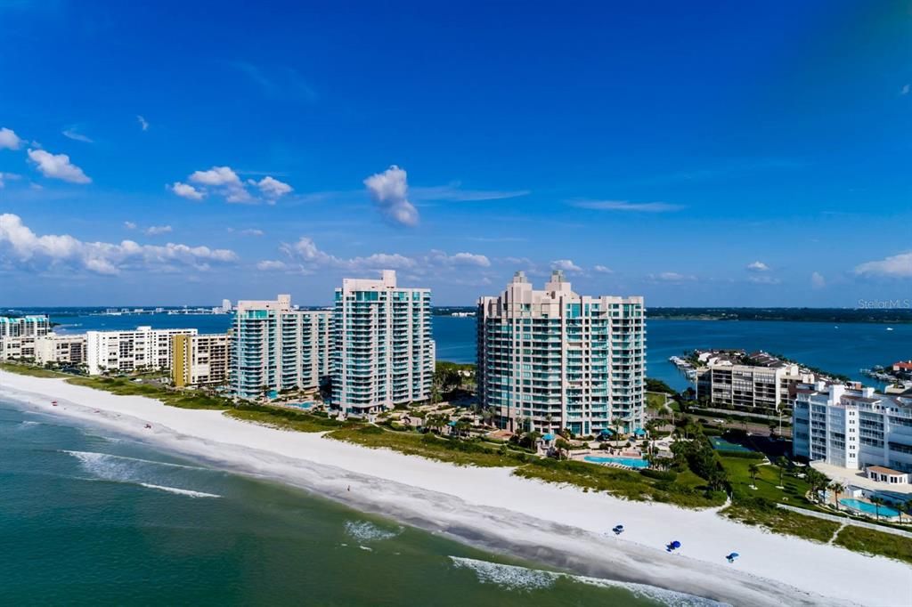 For Rent: $5,000 (2 beds, 2 baths, 1374 Square Feet)