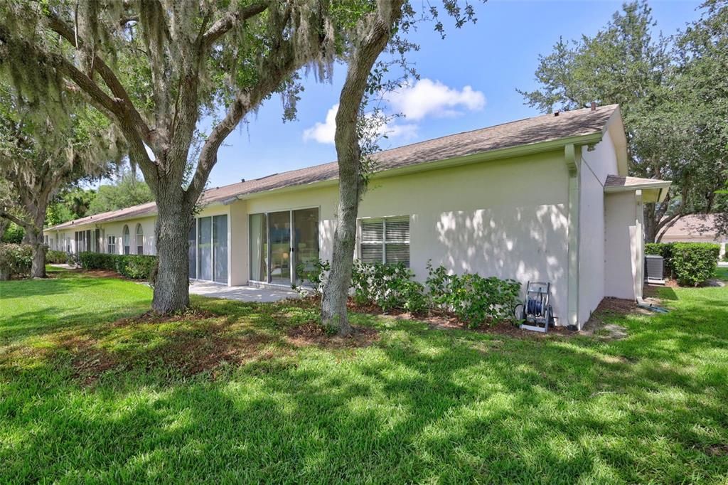 For Sale: $380,000 (2 beds, 2 baths, 1647 Square Feet)