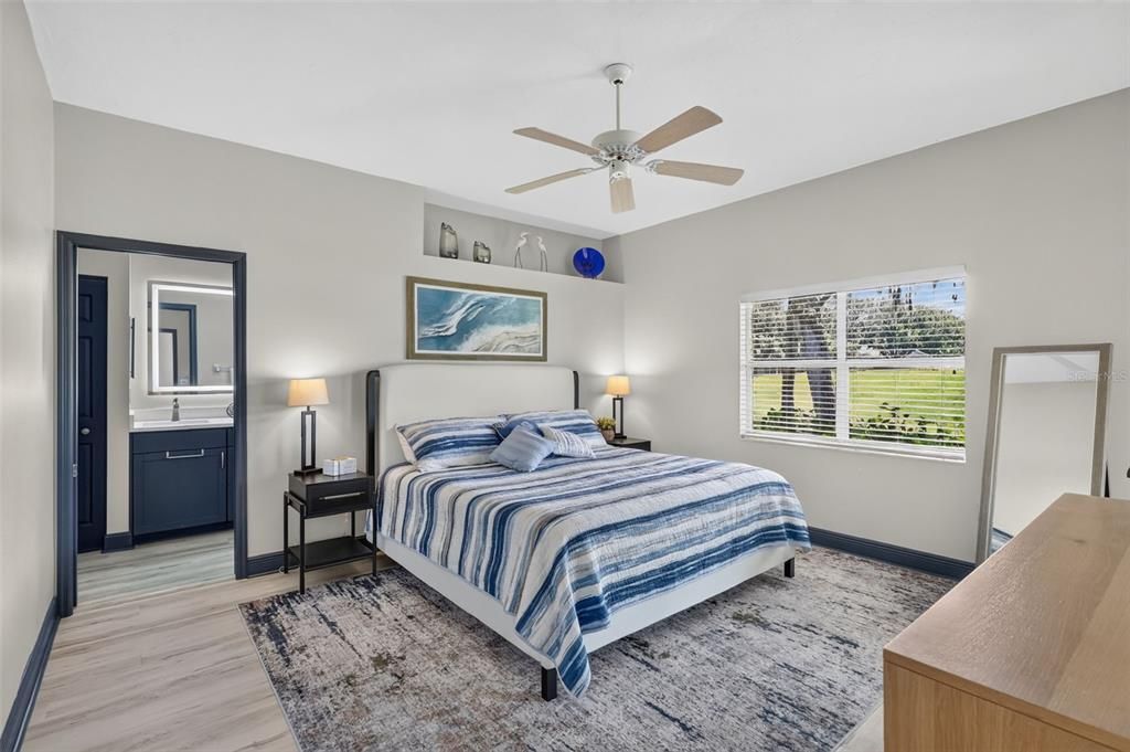 For Sale: $380,000 (2 beds, 2 baths, 1647 Square Feet)