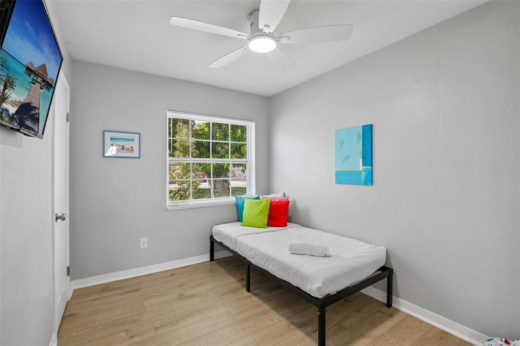 For Sale: $515,000 (4 beds, 2 baths, 1780 Square Feet)