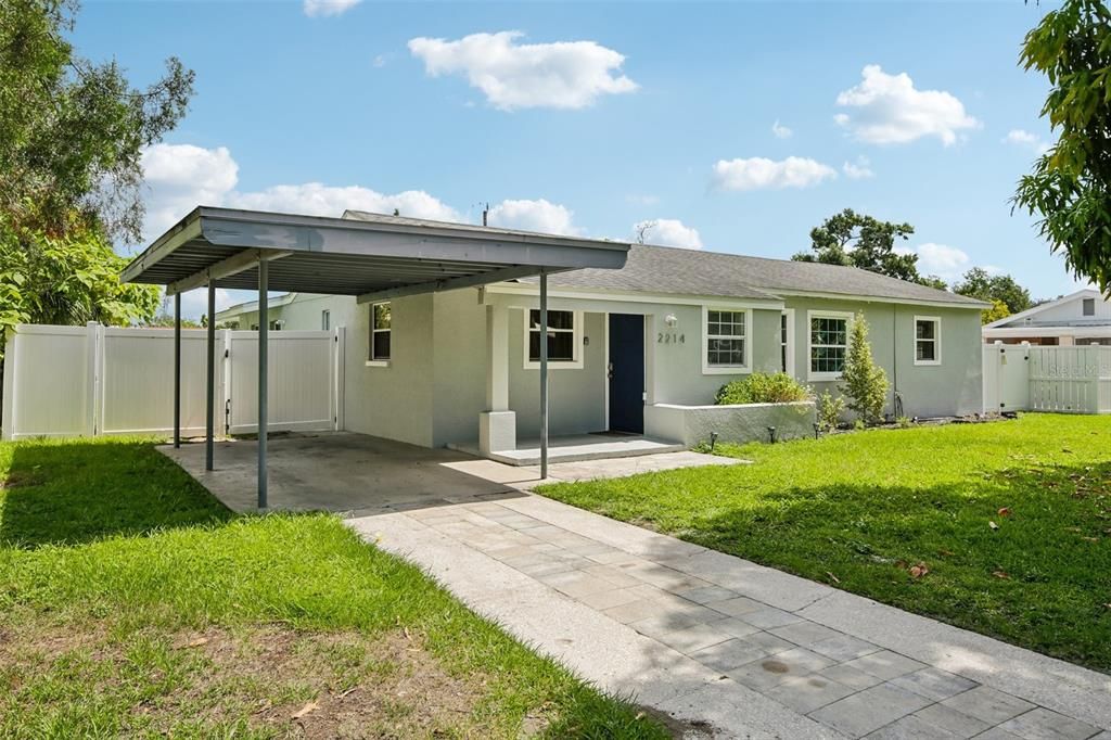 For Sale: $515,000 (4 beds, 2 baths, 1780 Square Feet)