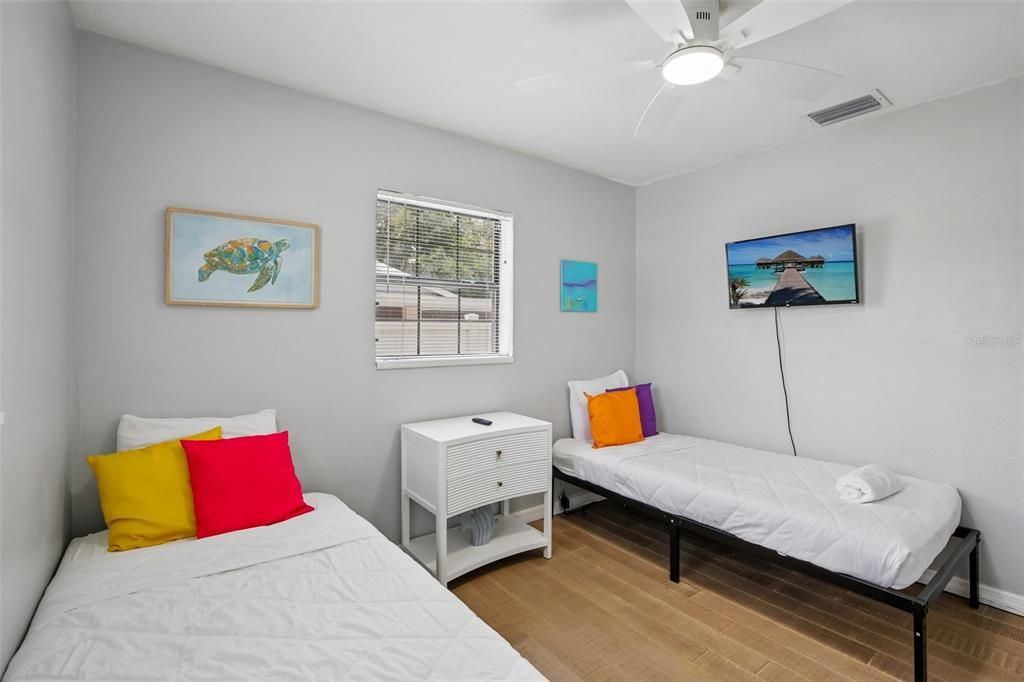 For Sale: $515,000 (4 beds, 2 baths, 1780 Square Feet)