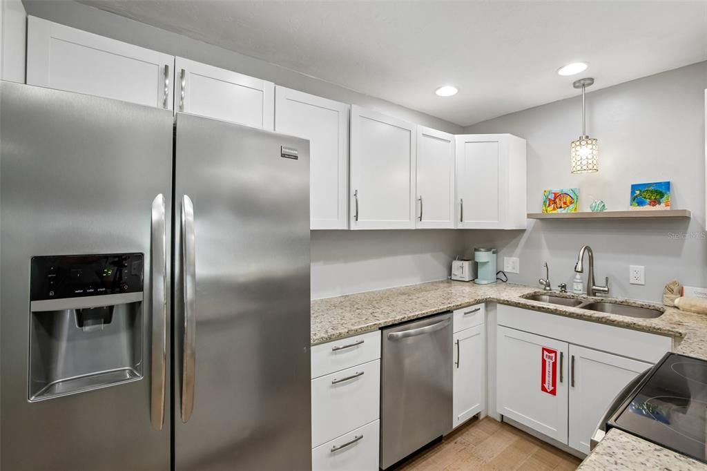 For Sale: $515,000 (4 beds, 2 baths, 1780 Square Feet)
