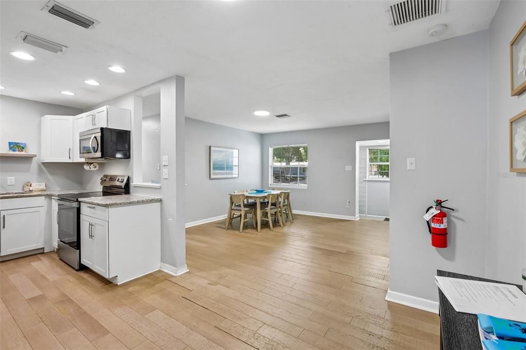 For Sale: $515,000 (4 beds, 2 baths, 1780 Square Feet)