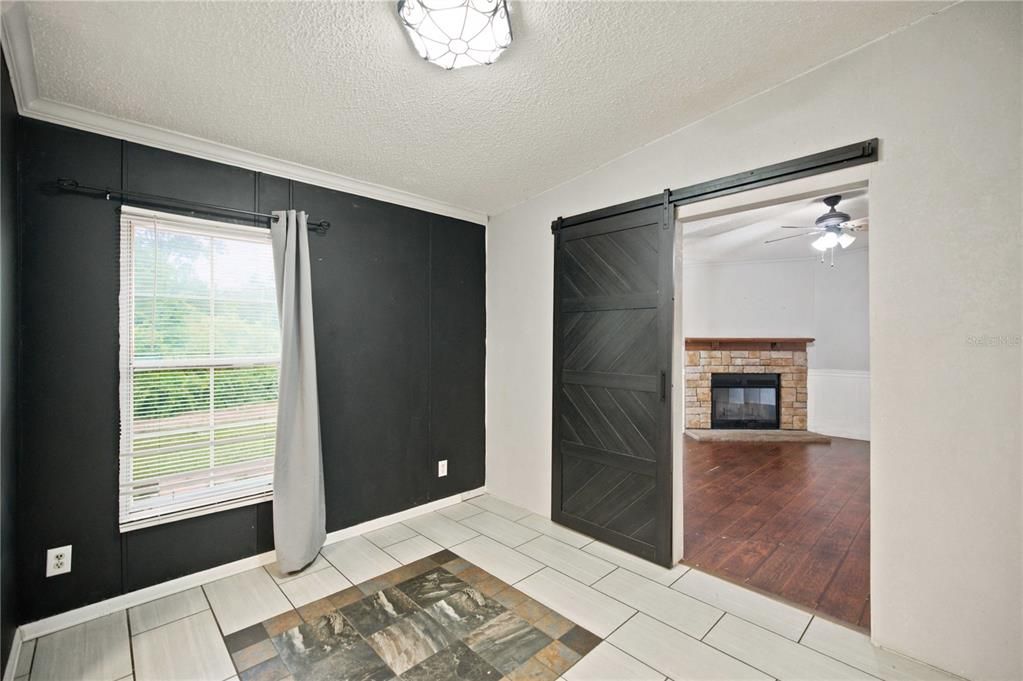 For Sale: $209,000 (4 beds, 2 baths, 2280 Square Feet)