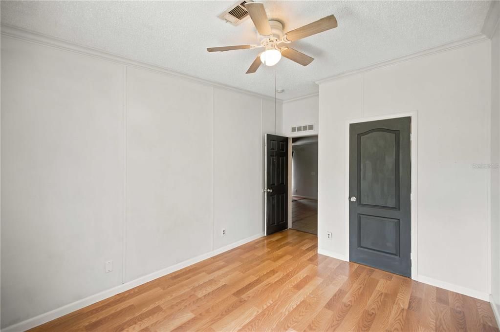 For Sale: $209,000 (4 beds, 2 baths, 2280 Square Feet)