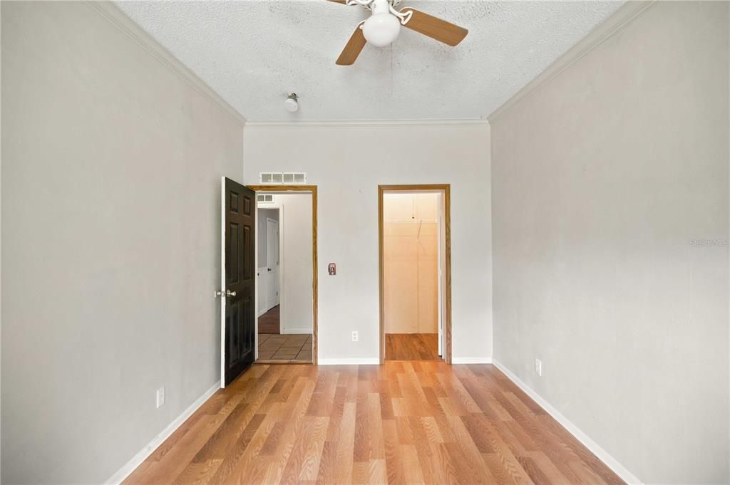 For Sale: $209,000 (4 beds, 2 baths, 2280 Square Feet)