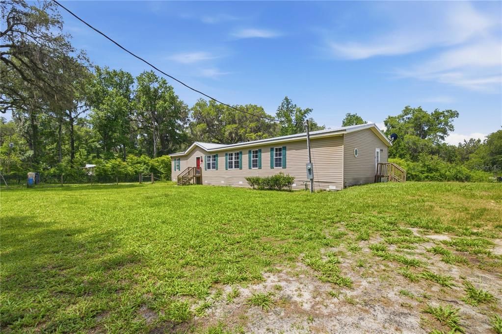 For Sale: $209,000 (4 beds, 2 baths, 2280 Square Feet)