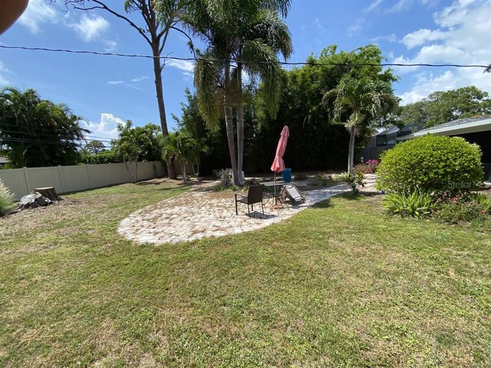 For Sale: $499,000 (2 beds, 2 baths, 1173 Square Feet)