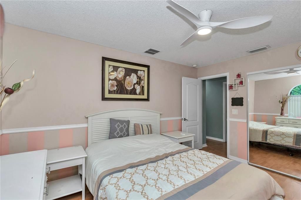 For Sale: $329,000 (3 beds, 2 baths, 1817 Square Feet)