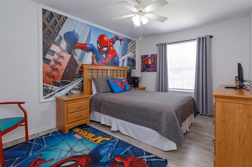 Activo con contrato: $444,000 (5 camas, 3 baños, 2224 Pies cuadrados)