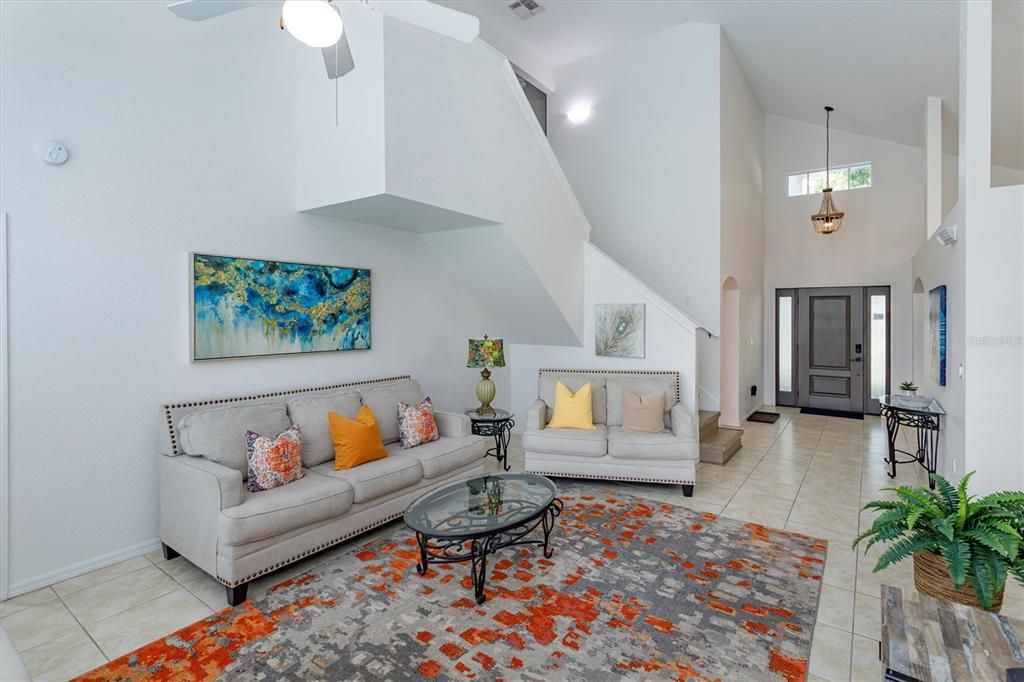 Activo con contrato: $444,000 (5 camas, 3 baños, 2224 Pies cuadrados)