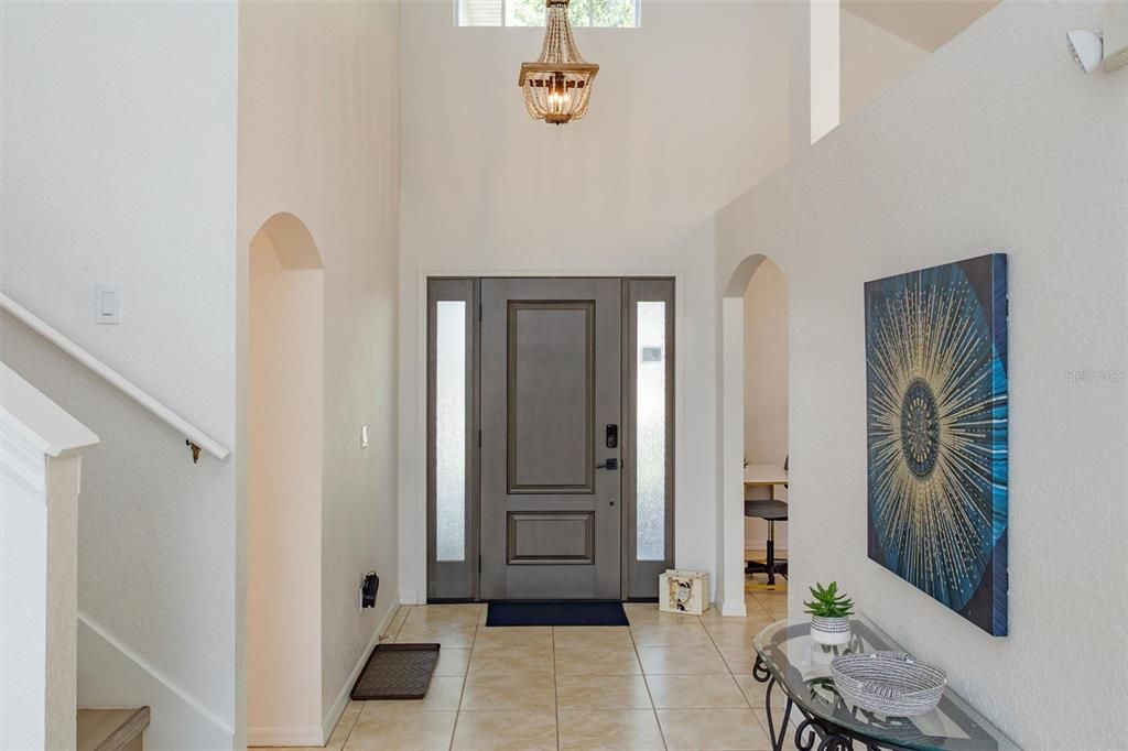 Activo con contrato: $444,000 (5 camas, 3 baños, 2224 Pies cuadrados)