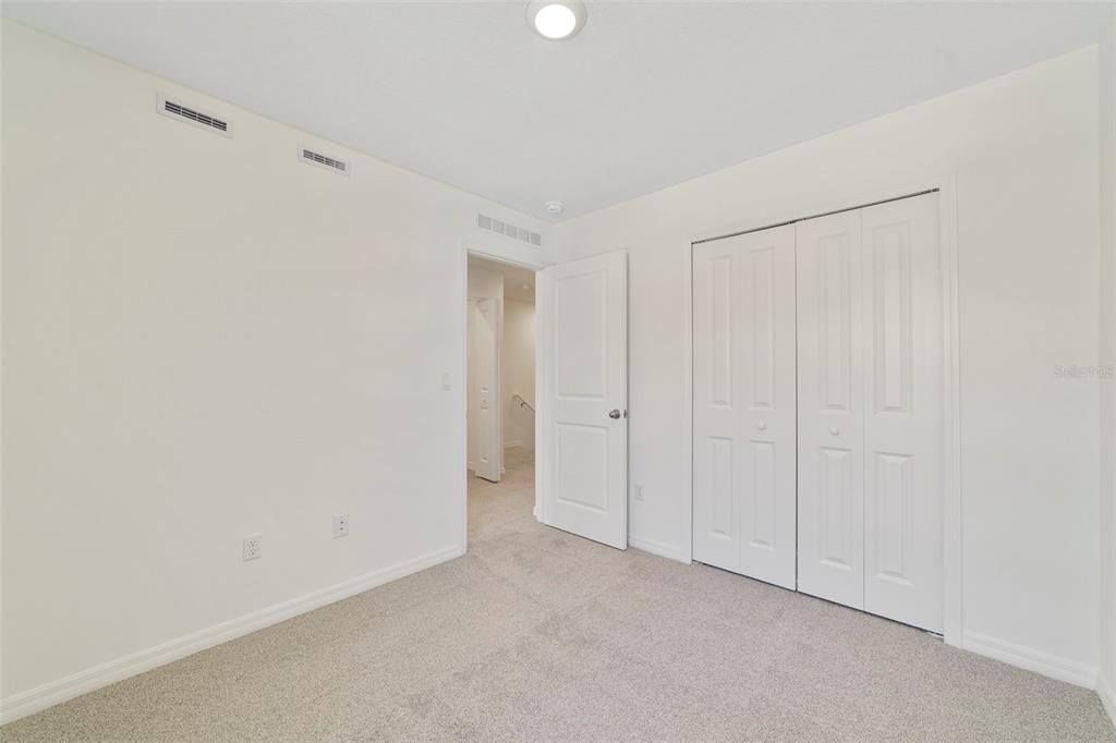 En Venta: $433,990 (3 camas, 2 baños, 1635 Pies cuadrados)