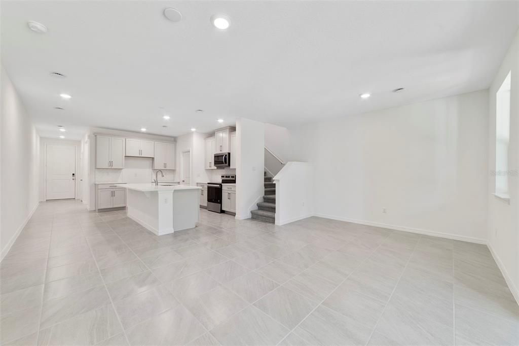 En Venta: $433,990 (3 camas, 2 baños, 1635 Pies cuadrados)