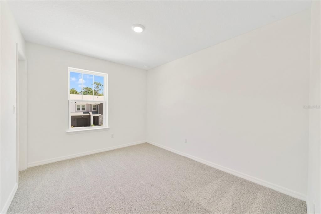En Venta: $433,990 (3 camas, 2 baños, 1635 Pies cuadrados)