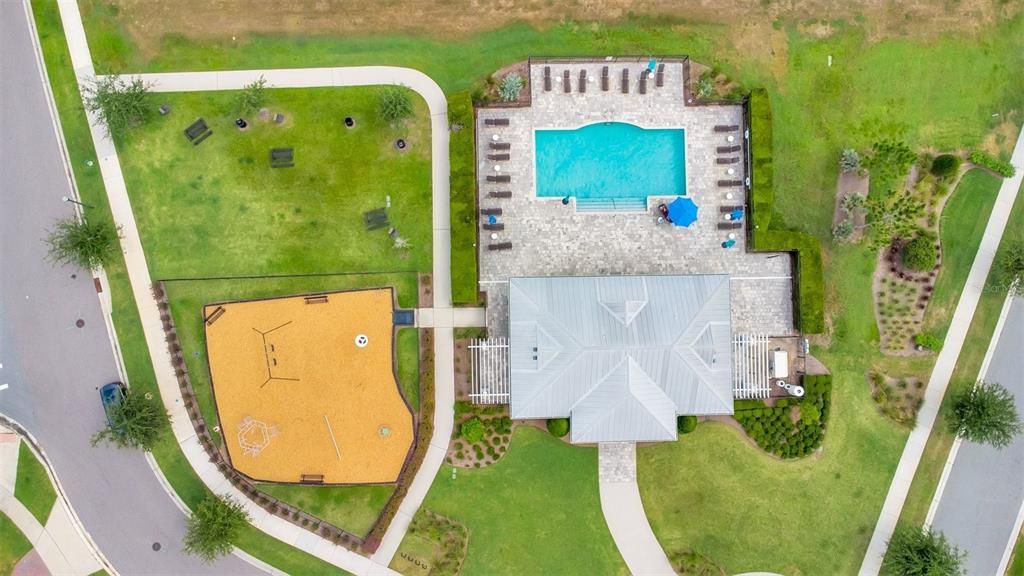 For Sale: $679,000 (4 beds, 3 baths, 2281 Square Feet)
