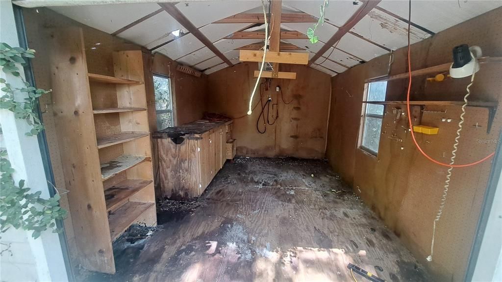 На продажу: $349,900 (3 спален, 2 ванн, 1658 Квадратных фут)