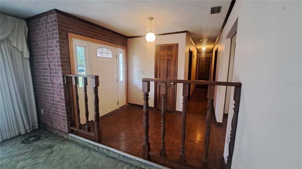 На продажу: $349,900 (3 спален, 2 ванн, 1658 Квадратных фут)