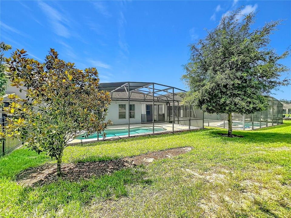 For Sale: $649,900 (4 beds, 3 baths, 2117 Square Feet)