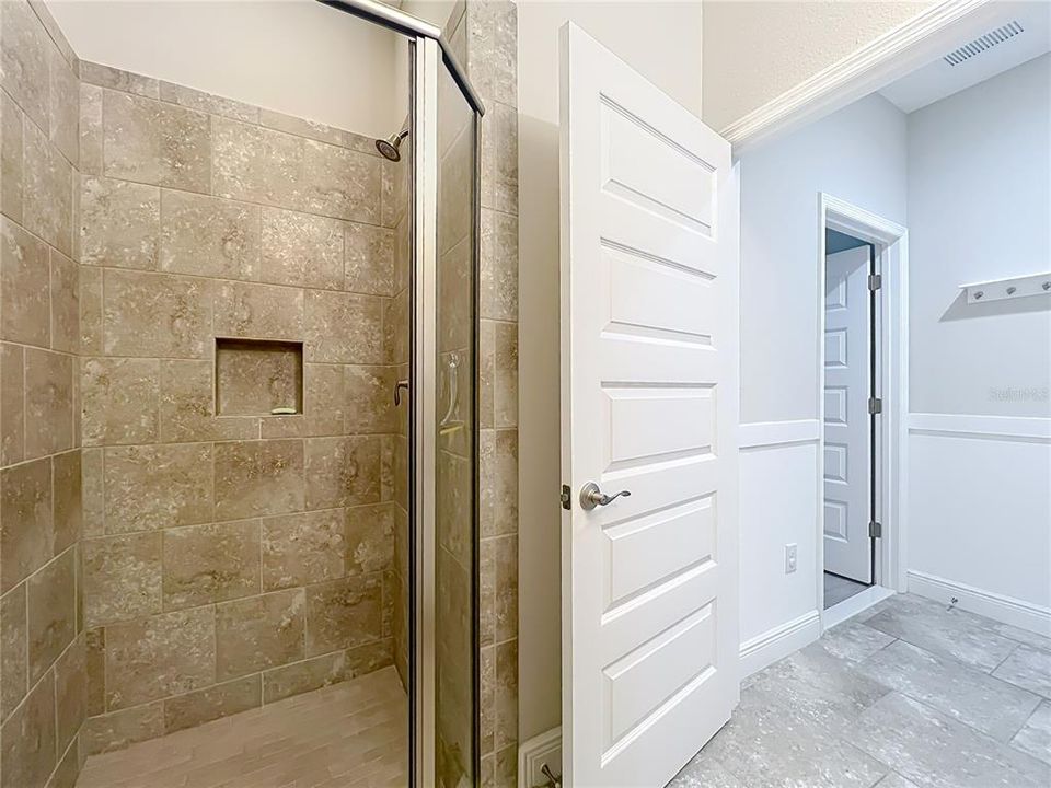 For Sale: $649,900 (4 beds, 3 baths, 2117 Square Feet)