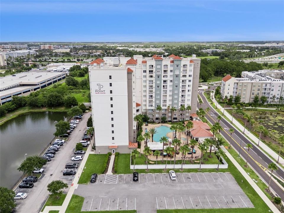 For Sale: $159,999 (1 beds, 1 baths, 671 Square Feet)