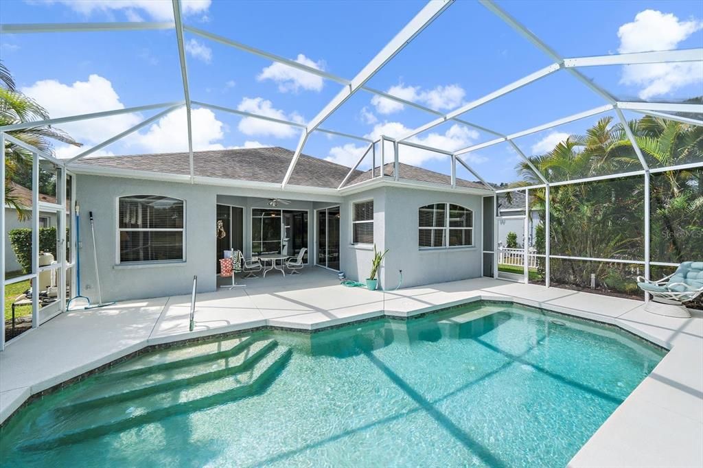 For Sale: $424,900 (3 beds, 2 baths, 1812 Square Feet)