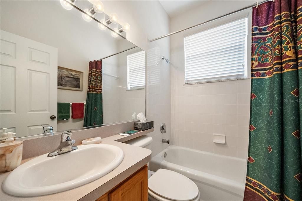For Sale: $424,900 (3 beds, 2 baths, 1812 Square Feet)
