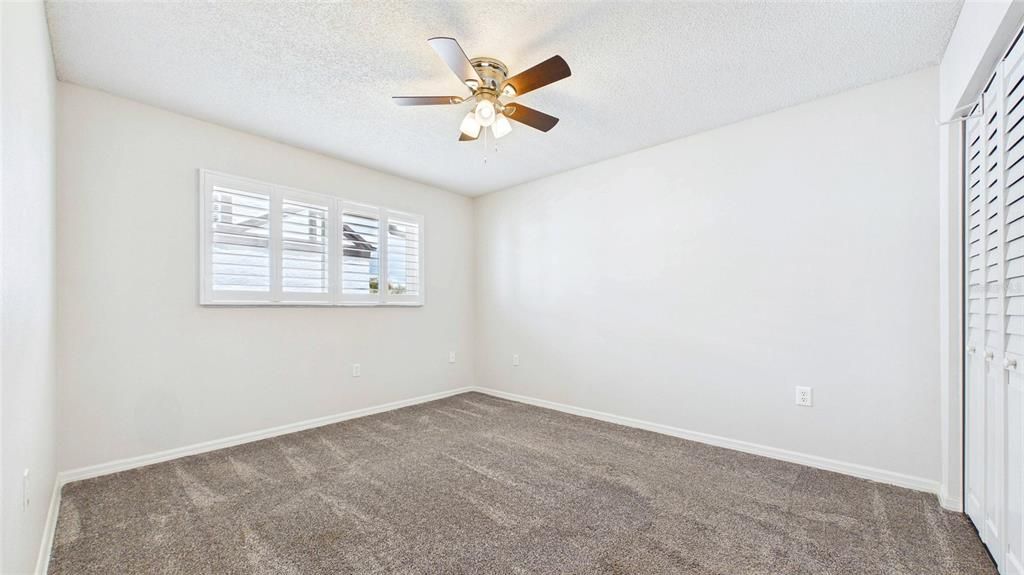 For Sale: $299,900 (2 beds, 2 baths, 1550 Square Feet)
