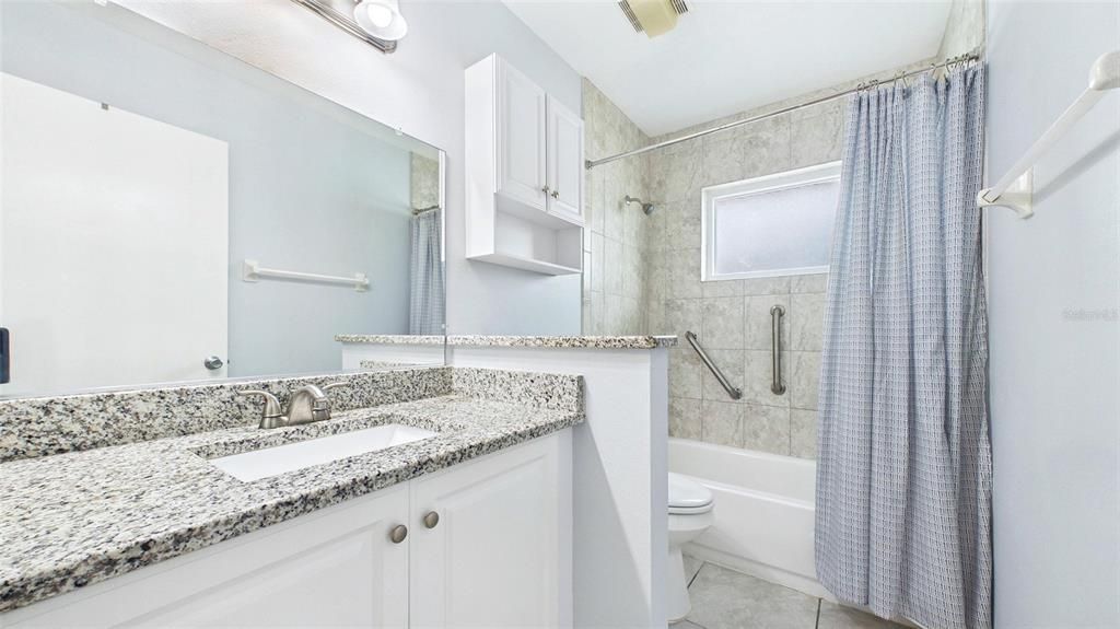 For Sale: $299,900 (2 beds, 2 baths, 1550 Square Feet)