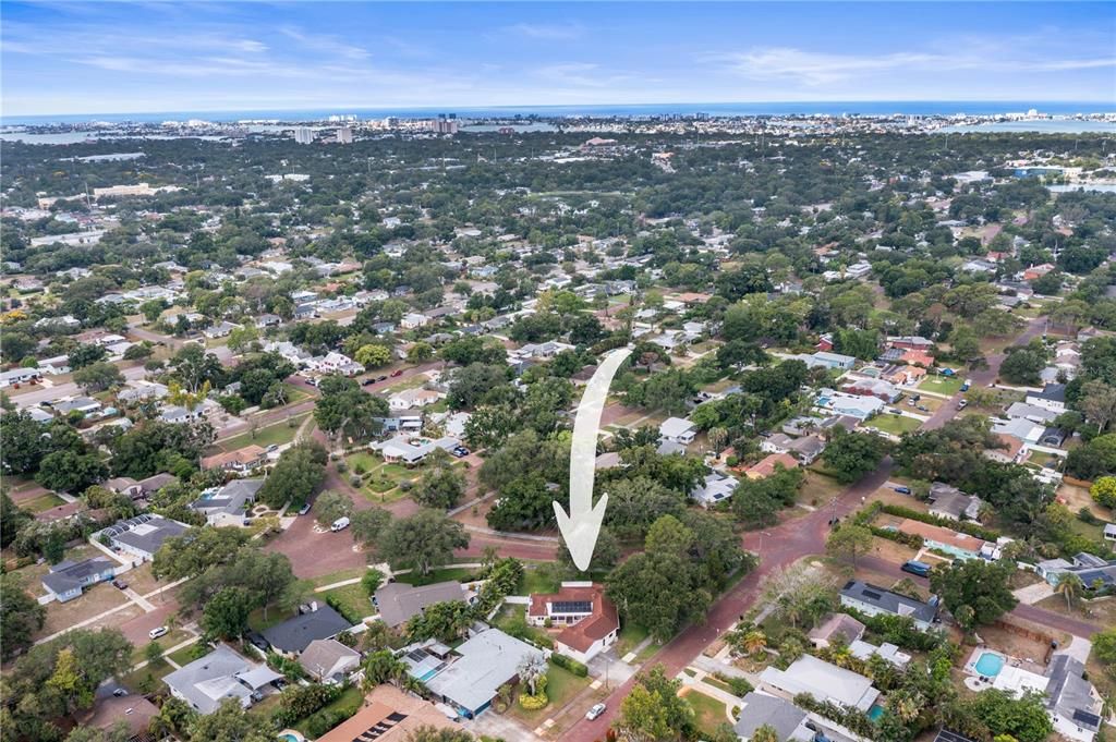 For Sale: $729,000 (4 beds, 3 baths, 2280 Square Feet)
