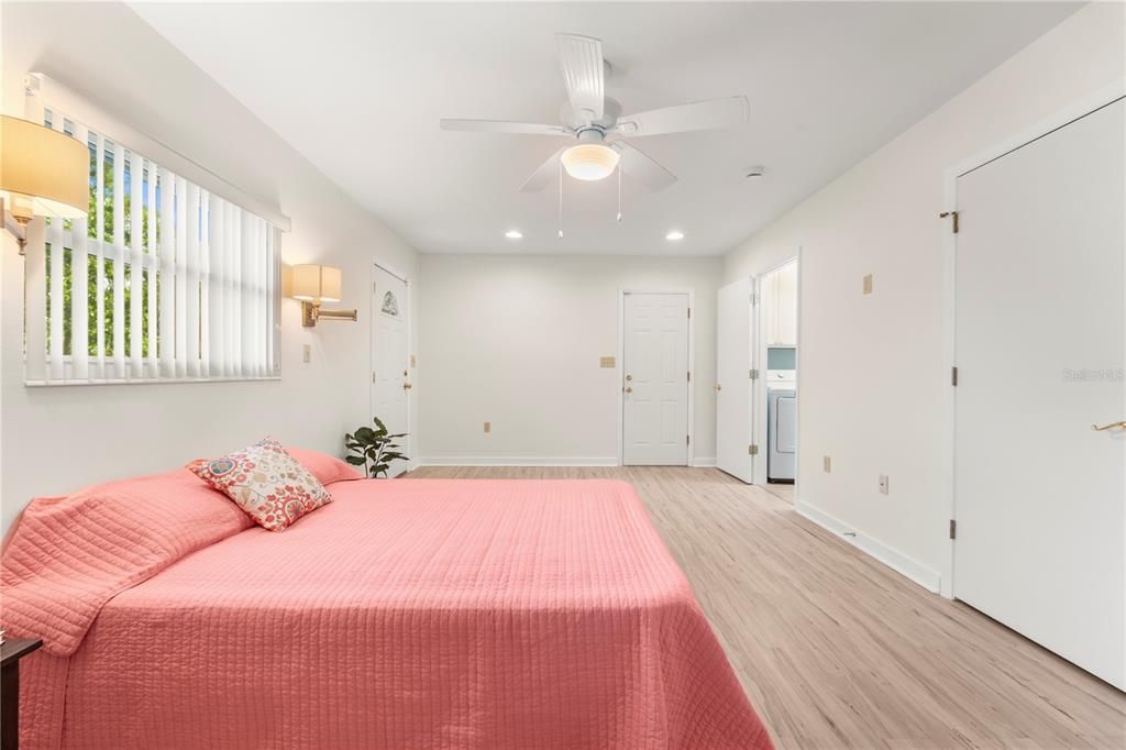 For Sale: $729,000 (4 beds, 3 baths, 2280 Square Feet)
