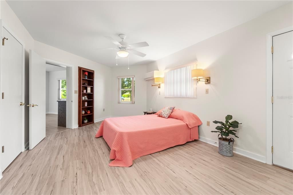 For Sale: $729,000 (4 beds, 3 baths, 2280 Square Feet)